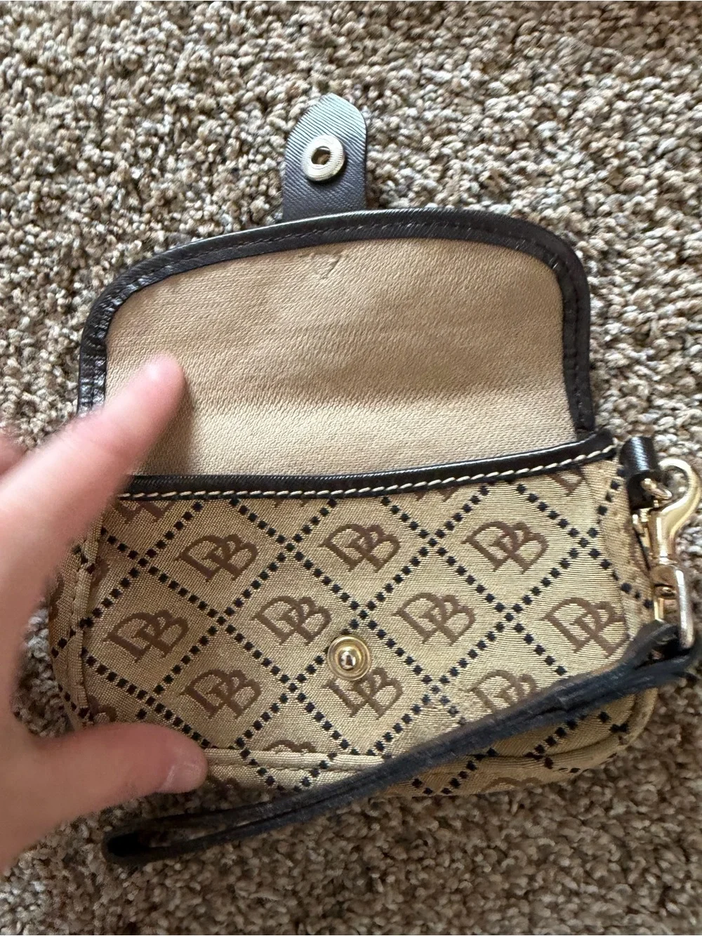 DOONEY & BOURKE Brown & Tan Vintage Wristlet Pouch Wallet